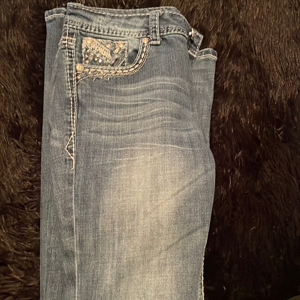 Womens jeans size 28